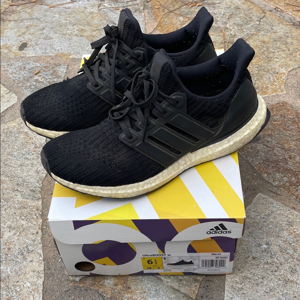 adidas ultra boost Black size 6.5 women